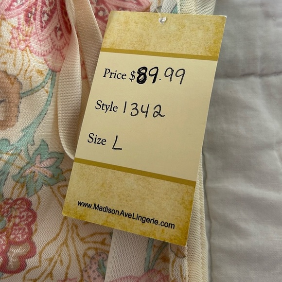 Lover Era Set by Madison Ave size large - Picture 5 of 16